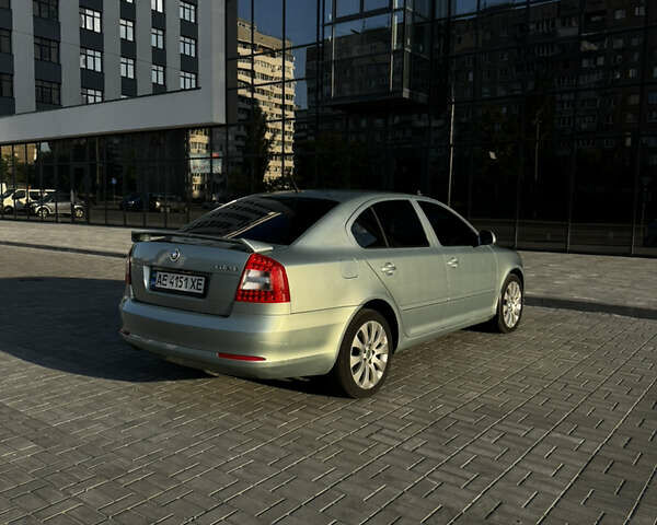 Зеленый Шкода Октавия, объемом двигателя 1.6 л и пробегом 384 тыс. км за 8500 $, фото 4 на Automoto.ua