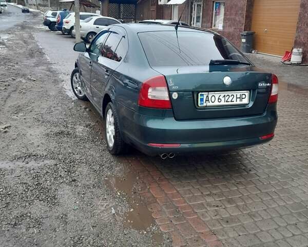 Зелений Шкода Октавія, об'ємом двигуна 1.6 л та пробігом 290 тис. км за 7500 $, фото 4 на Automoto.ua