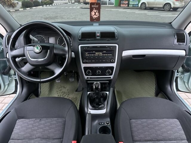 Зеленый Шкода Октавия, объемом двигателя 1.9 л и пробегом 270 тыс. км за 9100 $, фото 14 на Automoto.ua