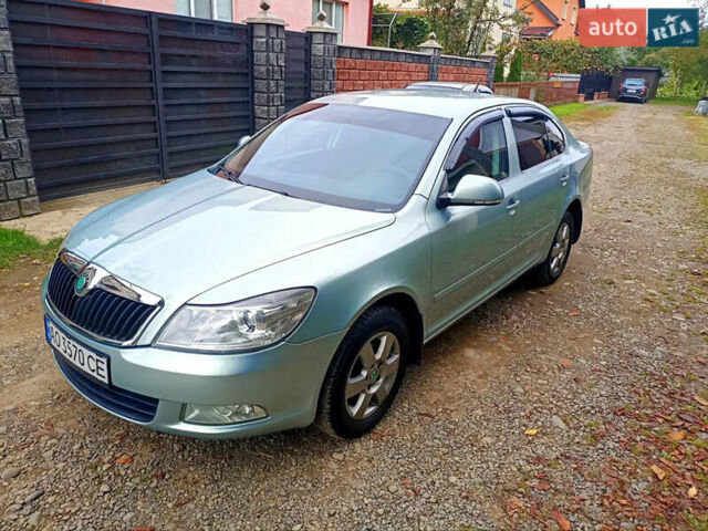 Зеленый Шкода Октавия, объемом двигателя 1.6 л и пробегом 178 тыс. км за 7350 $, фото 2 на Automoto.ua