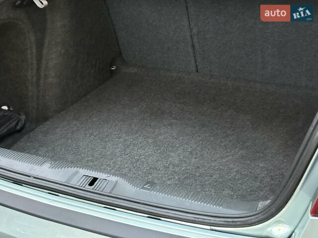 Зеленый Шкода Октавия, объемом двигателя 1.6 л и пробегом 199 тыс. км за 8777 $, фото 43 на Automoto.ua