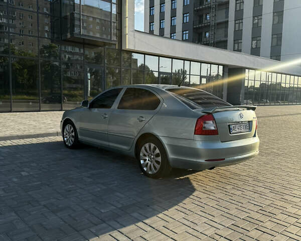 Зеленый Шкода Октавия, объемом двигателя 1.6 л и пробегом 384 тыс. км за 8500 $, фото 5 на Automoto.ua