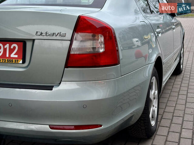 Зеленый Шкода Октавия, объемом двигателя 1.6 л и пробегом 199 тыс. км за 8777 $, фото 15 на Automoto.ua