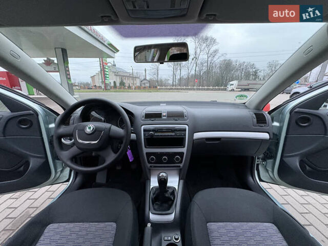 Зеленый Шкода Октавия, объемом двигателя 1.6 л и пробегом 199 тыс. км за 8777 $, фото 40 на Automoto.ua