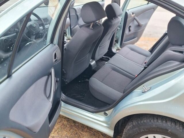 Зелений Шкода Октавія, об'ємом двигуна 1.6 л та пробігом 224 тис. км за 6450 $, фото 4 на Automoto.ua