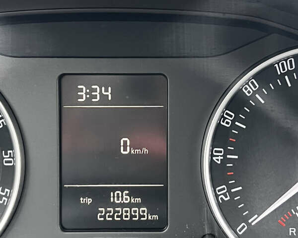 Зеленый Шкода Октавия, объемом двигателя 1.6 л и пробегом 222 тыс. км за 7700 $, фото 3 на Automoto.ua