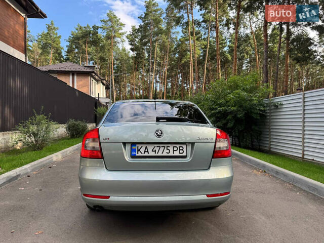 Зеленый Шкода Октавия, объемом двигателя 1.6 л и пробегом 236 тыс. км за 8199 $, фото 7 на Automoto.ua