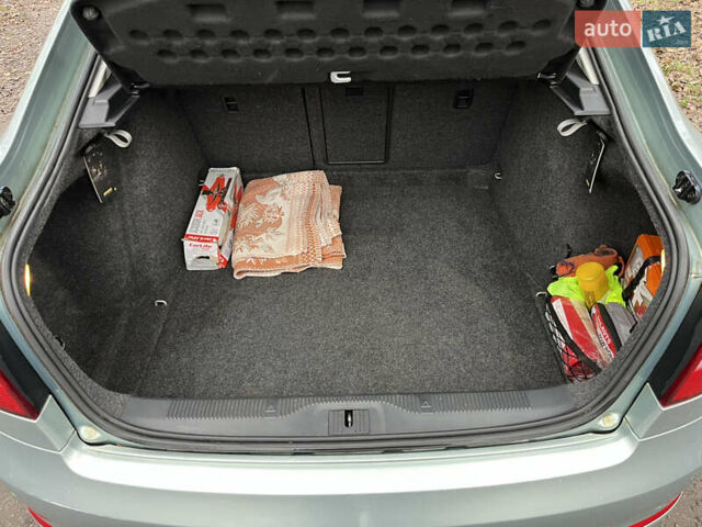 Зеленый Шкода Октавия, объемом двигателя 1.6 л и пробегом 332 тыс. км за 7750 $, фото 29 на Automoto.ua