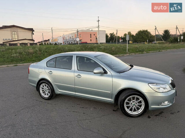 Зеленый Шкода Октавия, объемом двигателя 1.6 л и пробегом 230 тыс. км за 7300 $, фото 10 на Automoto.ua