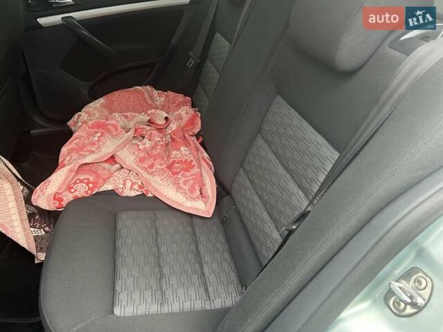 Зеленый Шкода Октавия, объемом двигателя 1.6 л и пробегом 147 тыс. км за 8900 $, фото 3 на Automoto.ua