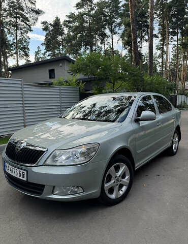 Зеленый Шкода Октавия, объемом двигателя 1.6 л и пробегом 236 тыс. км за 8199 $, фото 14 на Automoto.ua