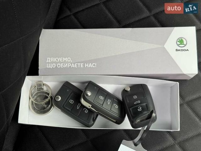 Зеленый Шкода Октавия, объемом двигателя 1.98 л и пробегом 55 тыс. км за 25900 $, фото 38 на Automoto.ua