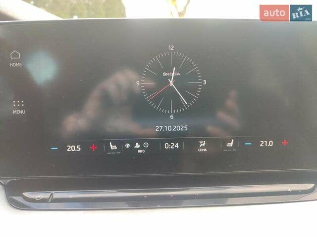 Зеленый Шкода Октавия, объемом двигателя 1.97 л и пробегом 240 тыс. км за 21999 $, фото 12 на Automoto.ua