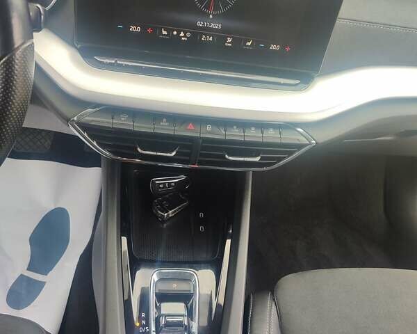 Зеленый Шкода Октавия, объемом двигателя 1.97 л и пробегом 240 тыс. км за 21999 $, фото 53 на Automoto.ua