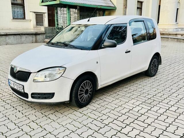 Белый Шкода Практик, объемом двигателя 1.2 л и пробегом 250 тыс. км за 2850 $, фото 1 на Automoto.ua