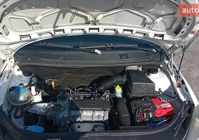 Шкода Практик 2010 в Ровно на Automoto.ua Белый Шкода Практик, объемом двигателя 1.2 л и пробегом 490 тыс. км за 4800 $, фото 5 на Automoto.ua