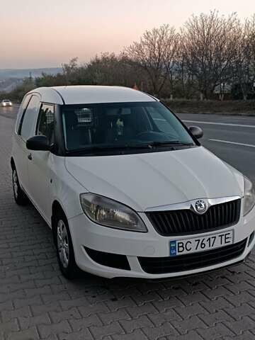 Білий Шкода Практік, об'ємом двигуна 1.2 л та пробігом 188 тис. км за 3950 $, фото 2 на Automoto.ua