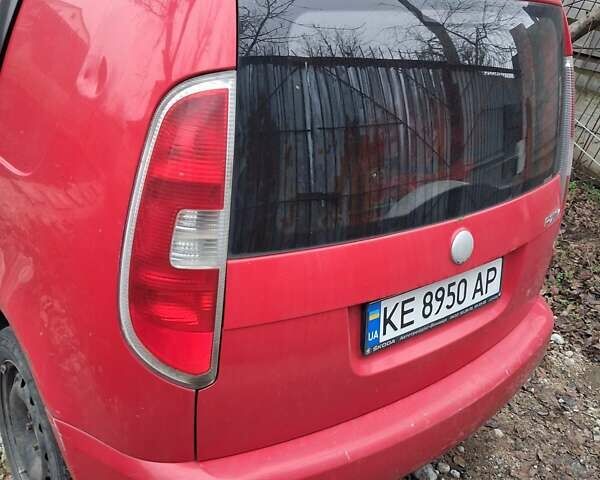 Червоний Шкода Практік, об'ємом двигуна 1.2 л та пробігом 398 тис. км за 2800 $, фото 1 на Automoto.ua