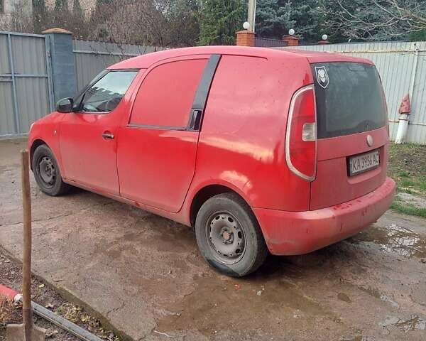 Красный Шкода Практик, объемом двигателя 1.2 л и пробегом 566 тыс. км за 2900 $, фото 2 на Automoto.ua