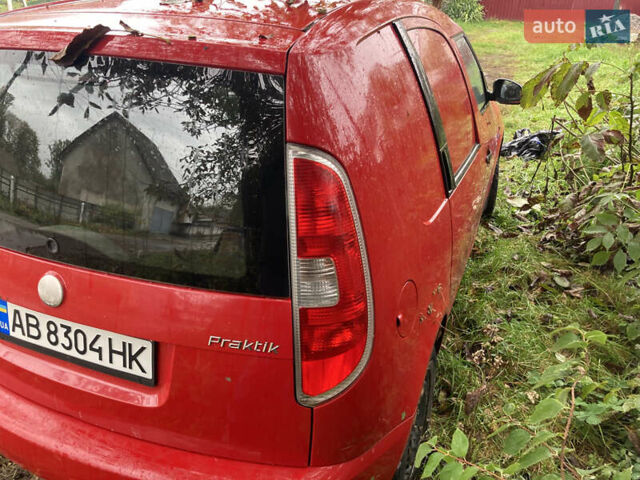 Червоний Шкода Практік, об'ємом двигуна 1.2 л та пробігом 191 тис. км за 1250 $, фото 2 на Automoto.ua
