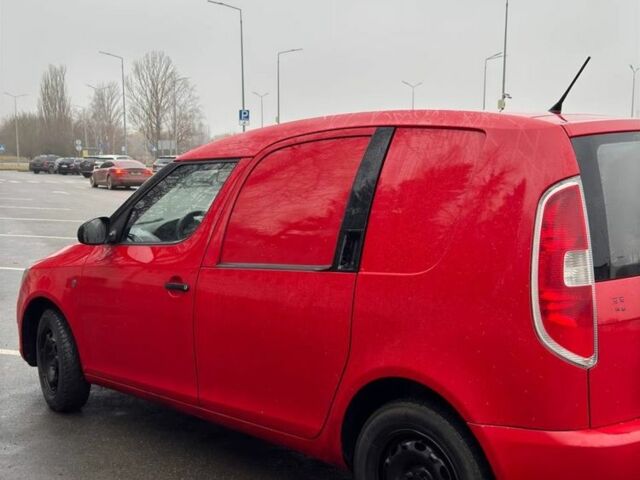 Красный Шкода Практик, объемом двигателя 1.2 л и пробегом 165 тыс. км за 3700 $, фото 5 на Automoto.ua