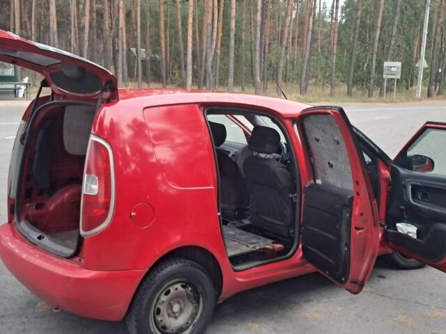 Красный Шкода Практик, объемом двигателя 1.2 л и пробегом 350 тыс. км за 2600 $, фото 8 на Automoto.ua