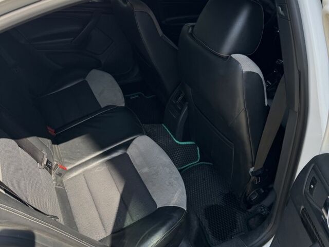 Белый Шкода РС, объемом двигателя 2 л и пробегом 220 тыс. км за 7500 $, фото 4 на Automoto.ua