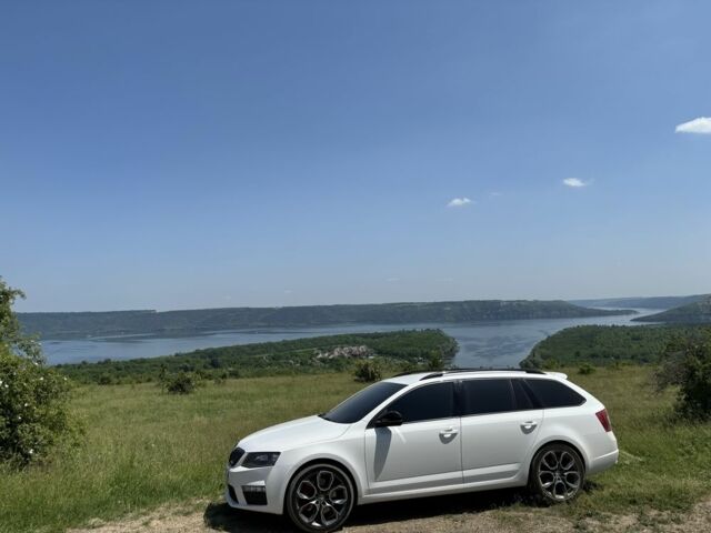 Белый Шкода РС, объемом двигателя 2 л и пробегом 288 тыс. км за 15500 $, фото 1 на Automoto.ua