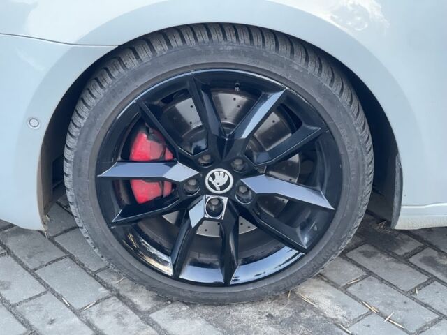 Белый Шкода РС, объемом двигателя 2 л и пробегом 238 тыс. км за 18500 $, фото 10 на Automoto.ua