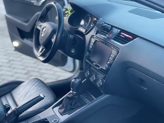 Белый Шкода РС, объемом двигателя 2 л и пробегом 238 тыс. км за 17200 $, фото 12 на Automoto.ua