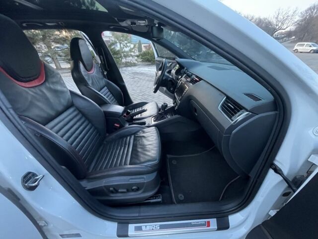 Белый Шкода РС, объемом двигателя 2 л и пробегом 238 тыс. км за 18500 $, фото 15 на Automoto.ua