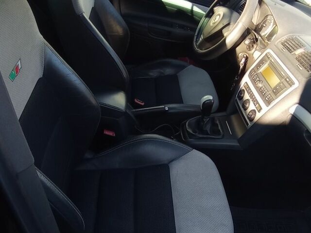 Черный Шкода РС, объемом двигателя 2 л и пробегом 222 тыс. км за 6700 $, фото 9 на Automoto.ua