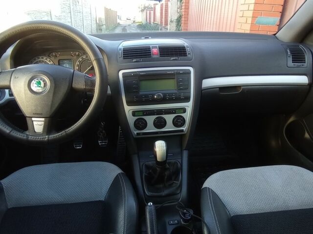 Черный Шкода РС, объемом двигателя 2 л и пробегом 222 тыс. км за 6700 $, фото 8 на Automoto.ua