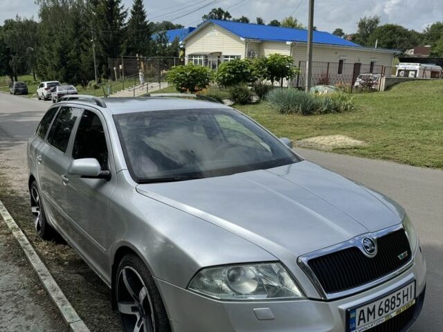 Серый Шкода РС, объемом двигателя 2 л и пробегом 253 тыс. км за 6200 $, фото 2 на Automoto.ua