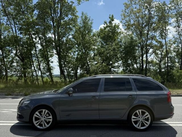 Сірий Шкода РС, об'ємом двигуна 2 л та пробігом 326 тис. км за 10200 $, фото 1 на Automoto.ua