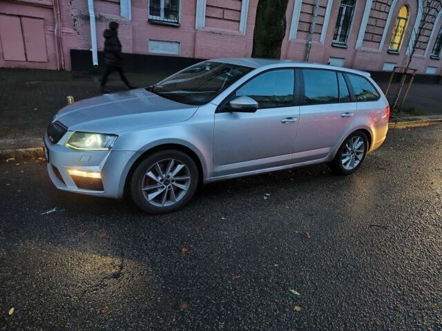 Серый Шкода РС, объемом двигателя 2 л и пробегом 270 тыс. км за 13500 $, фото 2 на Automoto.ua