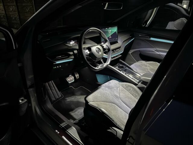 Серый Шкода РС, объемом двигателя 0 л и пробегом 202 тыс. км за 25555 $, фото 20 на Automoto.ua