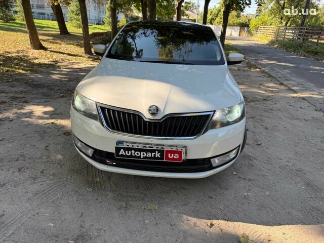 Білий Шкода Рапід, об'ємом двигуна 1.6 л та пробігом 374 тис. км за 6490 $, фото 1 на Automoto.ua