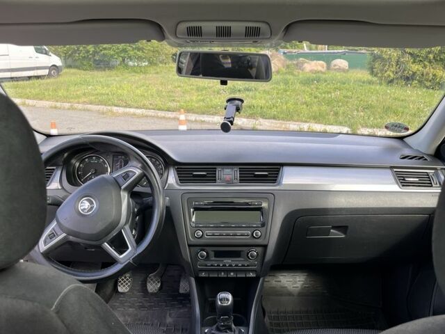 Білий Шкода Рапід, об'ємом двигуна 1.6 л та пробігом 224 тис. км за 8500 $, фото 16 на Automoto.ua