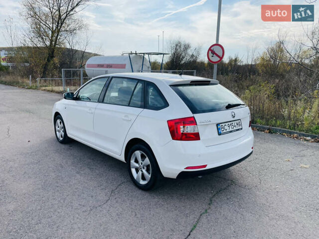 Белый Шкода Рапид, объемом двигателя 1.2 л и пробегом 203 тыс. км за 7900 $, фото 1 на Automoto.ua