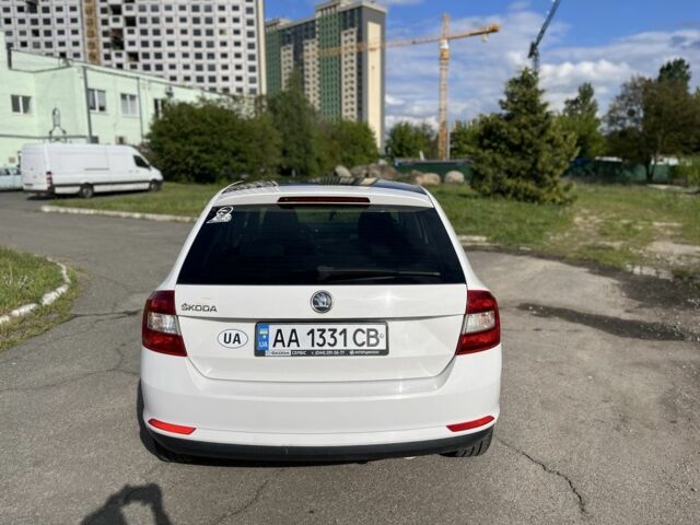 Білий Шкода Рапід, об'ємом двигуна 1.6 л та пробігом 224 тис. км за 8500 $, фото 5 на Automoto.ua