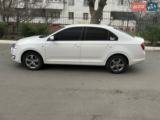 Білий Шкода Рапід, об'ємом двигуна 1.2 л та пробігом 209 тис. км за 6700 $, фото 1 на Automoto.ua