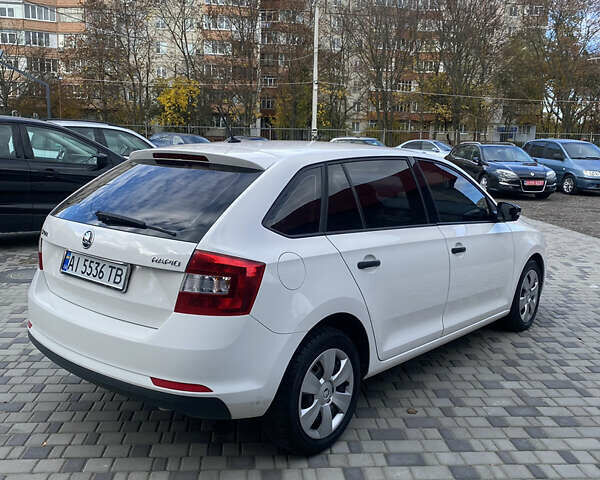 Білий Шкода Рапід, об'ємом двигуна 1.42 л та пробігом 235 тис. км за 6700 $, фото 7 на Automoto.ua