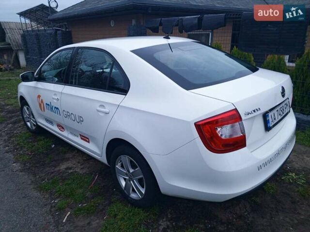 Белый Шкода Рапид, объемом двигателя 1.2 л и пробегом 220 тыс. км за 7500 $, фото 12 на Automoto.ua