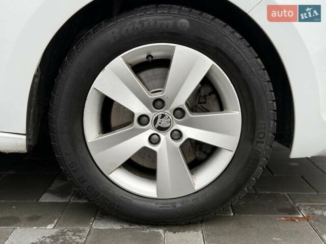 Белый Шкода Рапид, объемом двигателя 1.6 л и пробегом 249 тыс. км за 10900 $, фото 13 на Automoto.ua
