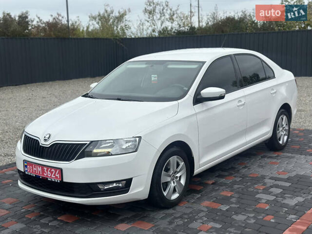 Белый Шкода Рапид, объемом двигателя 1.6 л и пробегом 220 тыс. км за 9800 $, фото 14 на Automoto.ua