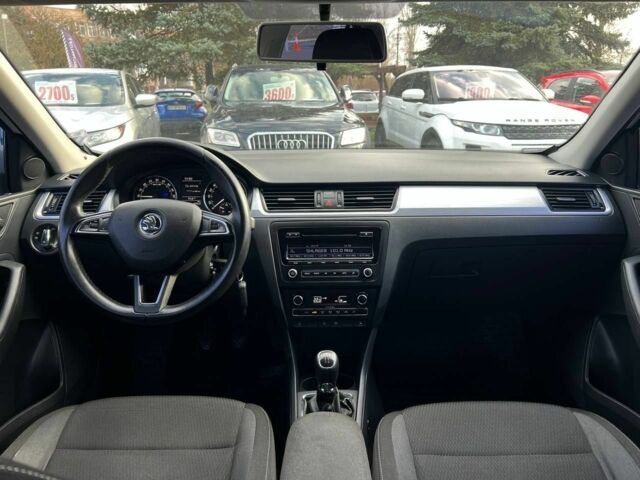 Белый Шкода Рапид, объемом двигателя 1.6 л и пробегом 189 тыс. км за 7900 $, фото 9 на Automoto.ua