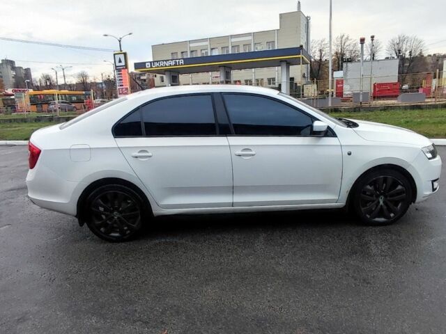 Шкода Рапид 2013 в Харькове на Automoto.ua Белый Шкода Рапид, объемом двигателя 1.2 л и пробегом 177 тыс. км за 6500 $, фото 5 на Automoto.ua