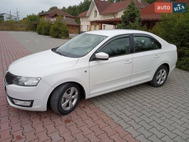 Шкода Рапид 2013 в Шепетовке на Automoto.ua Белый Шкода Рапид, объемом двигателя 1.6 л и пробегом 281 тыс. км за 8200 $, фото 16 на Automoto.ua