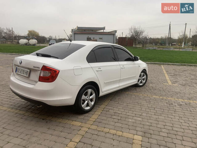 Білий Шкода Рапід, об'ємом двигуна 1.6 л та пробігом 284 тис. км за 7000 $, фото 12 на Automoto.ua